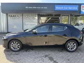 Mazda 3 (2021) thumbnail 3