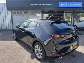 Mazda 3 (2021) thumbnail 4