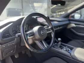 Mazda 3 (2021) thumbnail 5