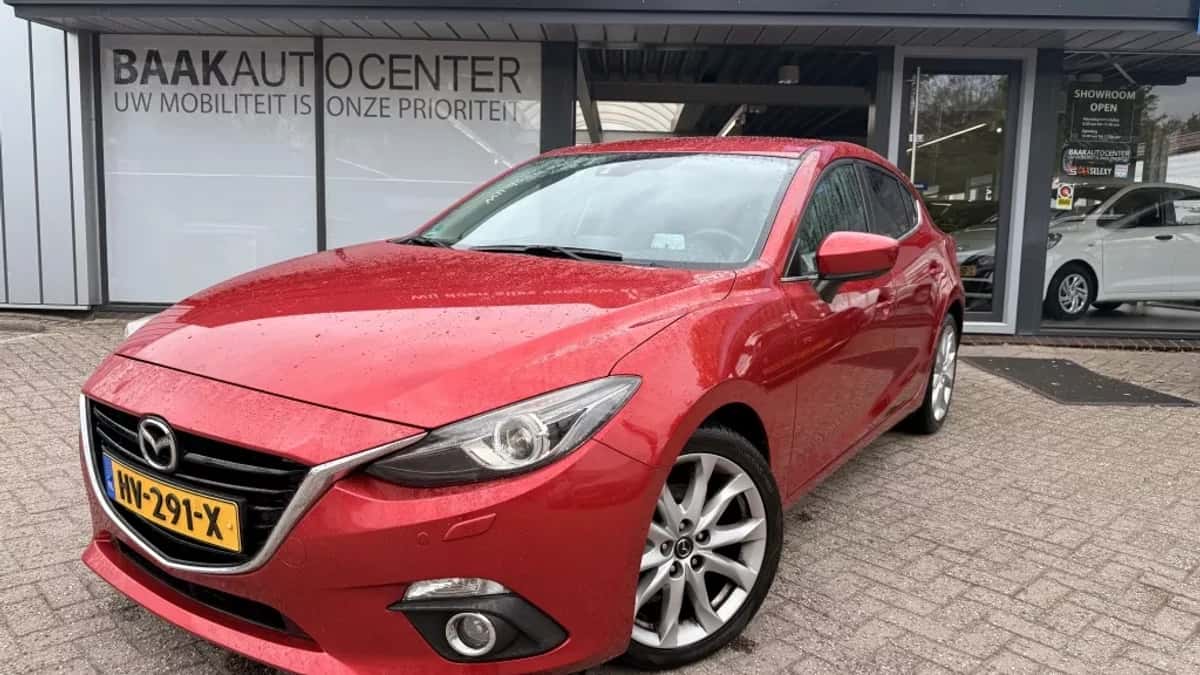 Mazda 3 (2016) — foto 1