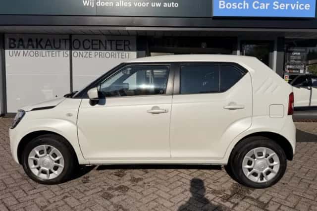 Suzuki Ignis (2021) thumbnail 3