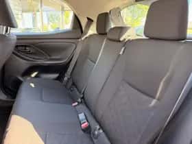 Toyota Yaris (2024) thumbnail 15