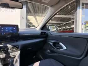 Toyota Yaris (2024) thumbnail 23
