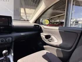 Toyota Yaris (2023) thumbnail 23