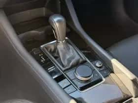 Mazda 3 (2024) thumbnail 21