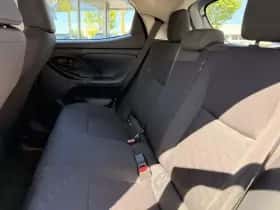 Toyota Yaris (2024) thumbnail 16