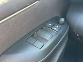 Toyota Yaris (2024) thumbnail 21