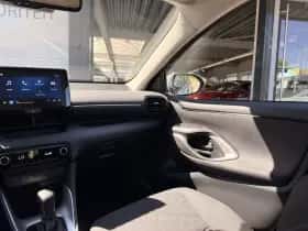 Toyota Yaris (2024) thumbnail 23