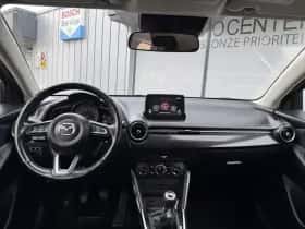 Mazda 2 (2019) thumbnail 8