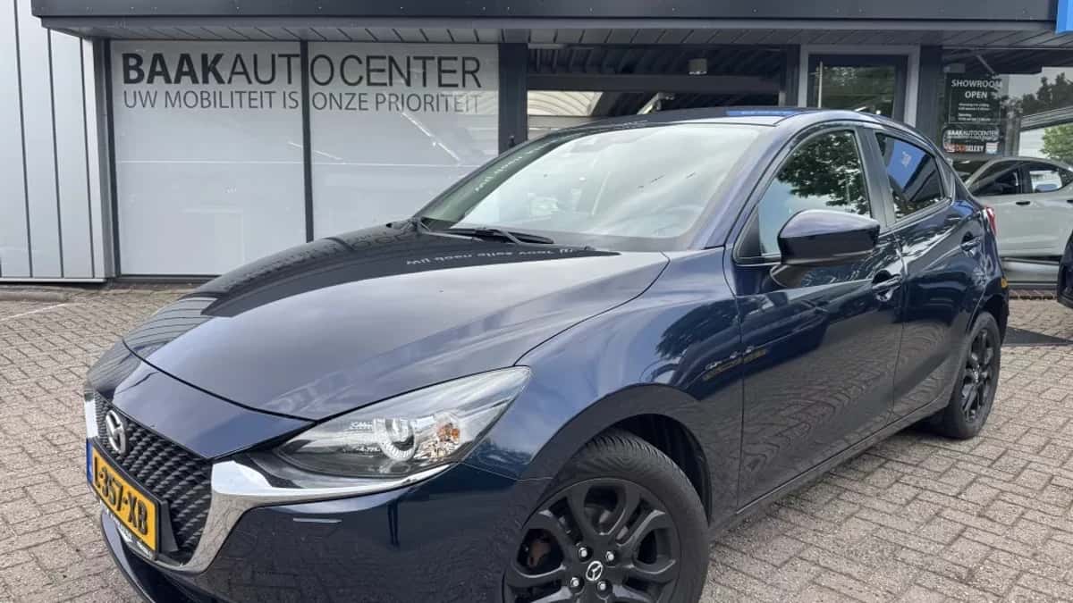 Mazda 2 (2021) — foto 1