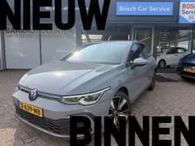 Volkswagen Golf (2023)