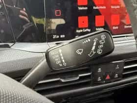 Volkswagen Golf (2023) thumbnail 14