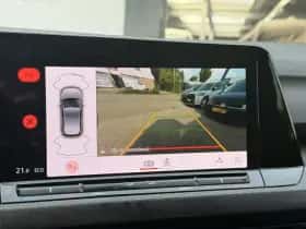 Volkswagen Golf (2023) thumbnail 18