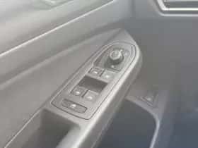 Volkswagen Golf (2023) thumbnail 22