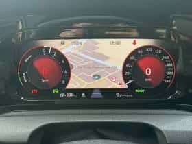 Volkswagen Golf (2023) thumbnail 10