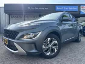 Hyundai Kona (2022) thumbnail 2