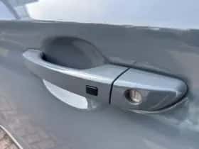 Hyundai Kona (2022) thumbnail 14