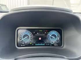 Hyundai Kona (2022) thumbnail 16