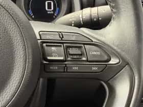 Toyota Yaris (2023) thumbnail 12