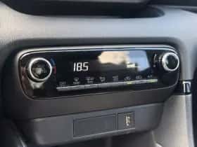 Toyota Yaris (2023) thumbnail 19
