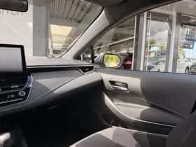 Toyota Corolla (2024) thumbnail 23