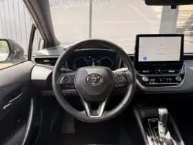 Toyota Corolla (2024) thumbnail 9