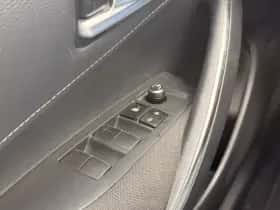 Toyota Corolla (2024) thumbnail 19