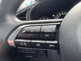 Mazda 3 (2024) thumbnail 15