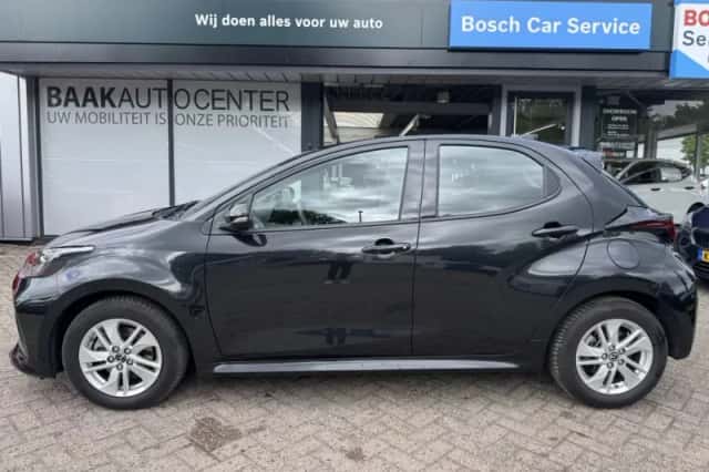 Mazda 2 (2024) thumbnail 3