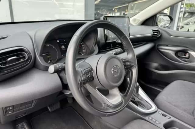 Mazda 2 (2024) thumbnail 5