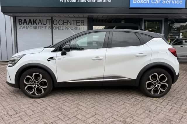 Mitsubishi ASX (2023) thumbnail 3