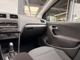 Volkswagen Polo (2014) thumbnail 20