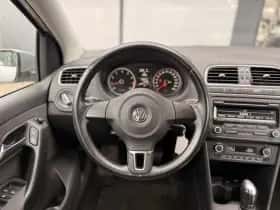 Volkswagen Polo (2014) thumbnail 9