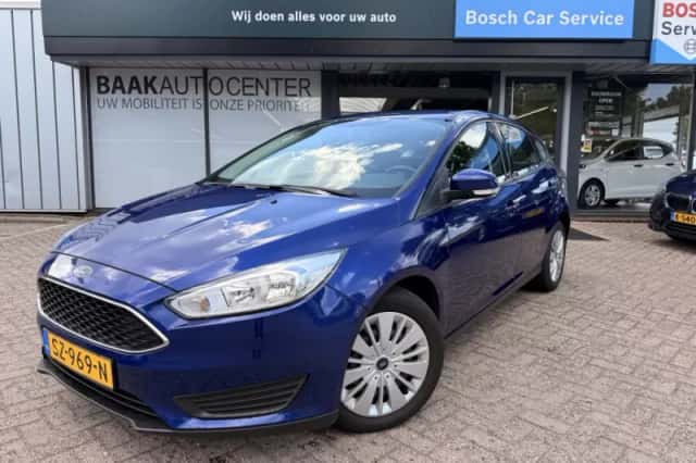 Ford Focus (2018) thumbnail 1