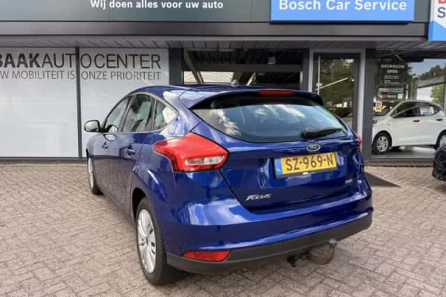 Ford Focus (2018) thumbnail 4