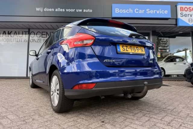 Ford Focus (2018) thumbnail 5