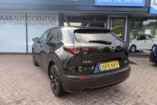 Mazda CX-30 (2024) thumbnail 4