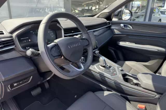 Lynk & Co 01 (2024) thumbnail 5