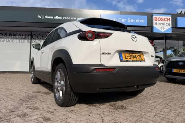 Mazda MX-30 (2021) thumbnail 5