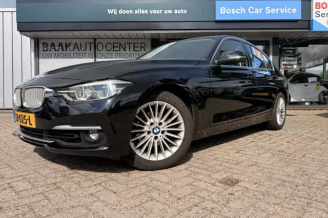 BMW 3-Serie (2018) thumbnail 2