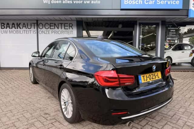BMW 3-Serie (2018) thumbnail 4