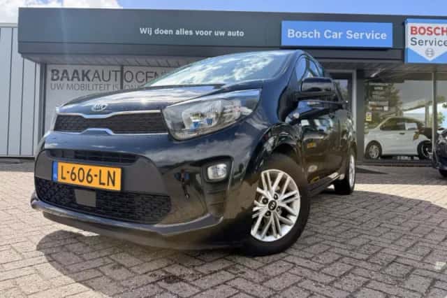 Kia Picanto (2021) thumbnail 2