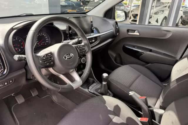 Kia Picanto (2021) thumbnail 6