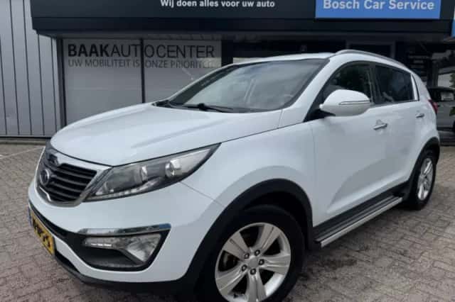 Kia Sportage (2012) thumbnail 1