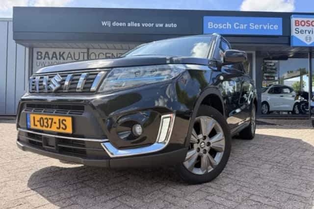 Suzuki Vitara (2021) thumbnail 2
