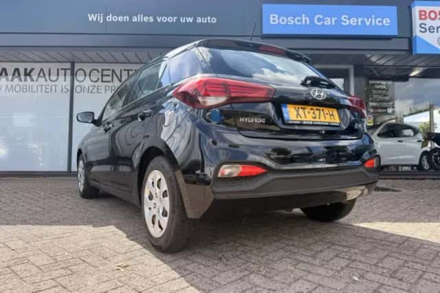 Hyundai i20 (2019) thumbnail 5