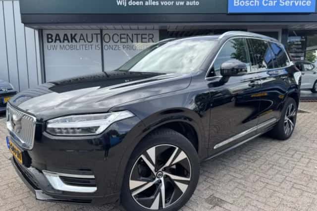 Volvo XC90 (2022) thumbnail 1