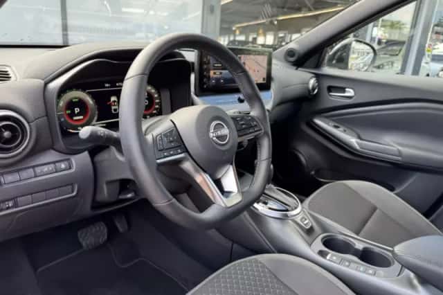 Nissan Juke (2025) thumbnail 5