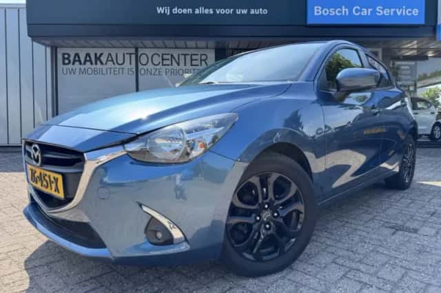 Mazda 2 (2019) thumbnail 2