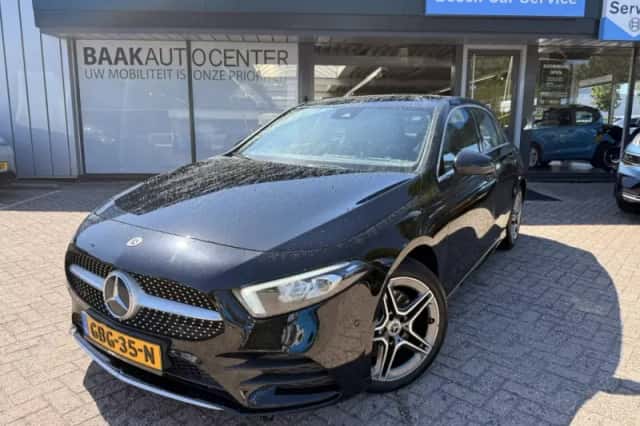Mercedes-Benz A-Klasse (2023) thumbnail 1